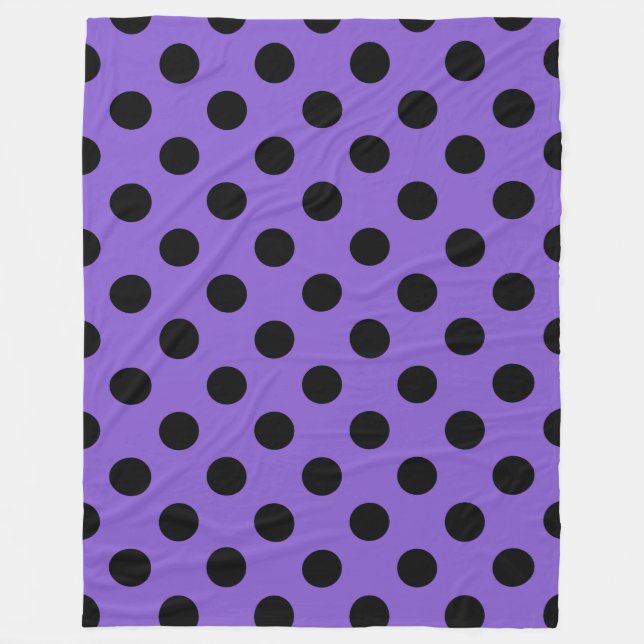 Black polka dots på lavender fleecefilt (Framsidan)