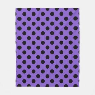 Black polka dots på lavender fleecefilt