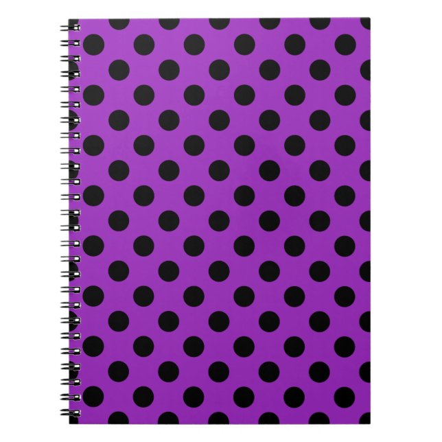 Black polka dots på lila anteckningsbok med spiral (Framsidan)