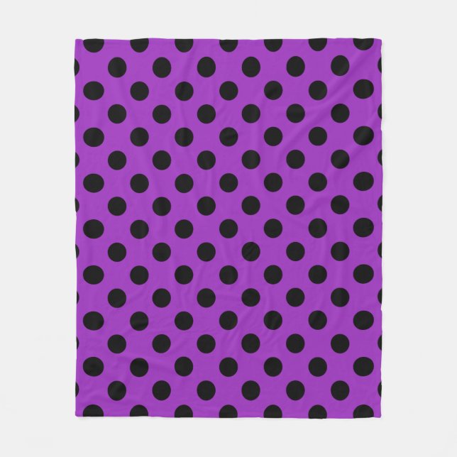 Black polka dots på lila fleecefilt (Framsidan)