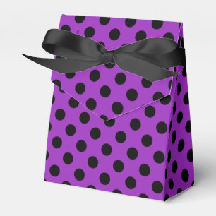 Black polka dots på lila presentaskar
