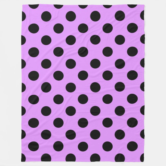 Black polka dots på lilac fleecefilt (Framsidan)