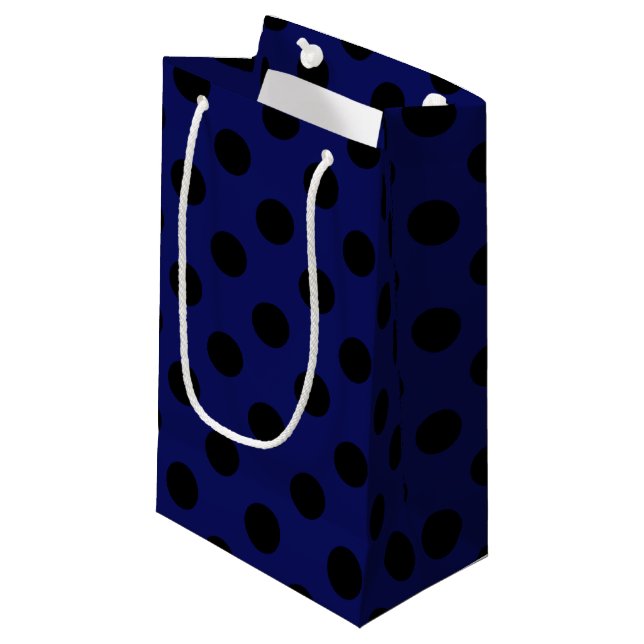 Black polka dots på marinblått (Framsidan Vinklad)