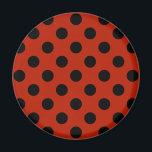 Black polka dots på röd magnet<br><div class="desc">Black polka dots på röd</div>
