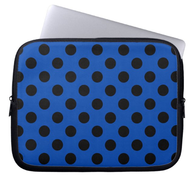 Black polka dots på royal blue laptop fodral (Framsidan)