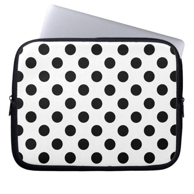 Black polka dots på vit laptop sleeve (Framsidan)