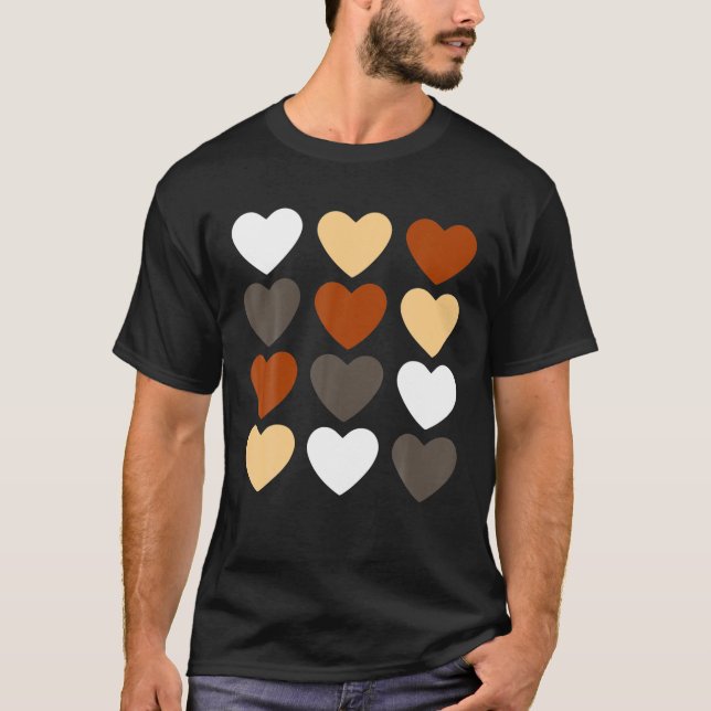 BLACK QUEEN Melanin Hearts African American Pride T Shirt (Framsida)