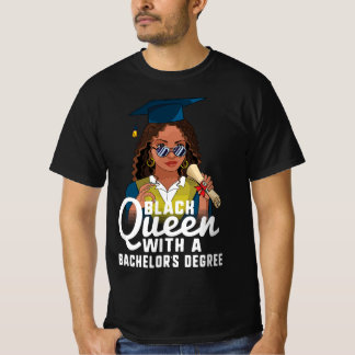 Black Queen with a Bachelor's Degree Studenten T Shirt