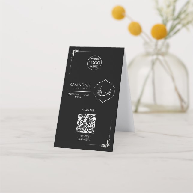Black Ramadan QR Code Table Tent | Iftar Menu Sign Lojalitetskort (Framsida)