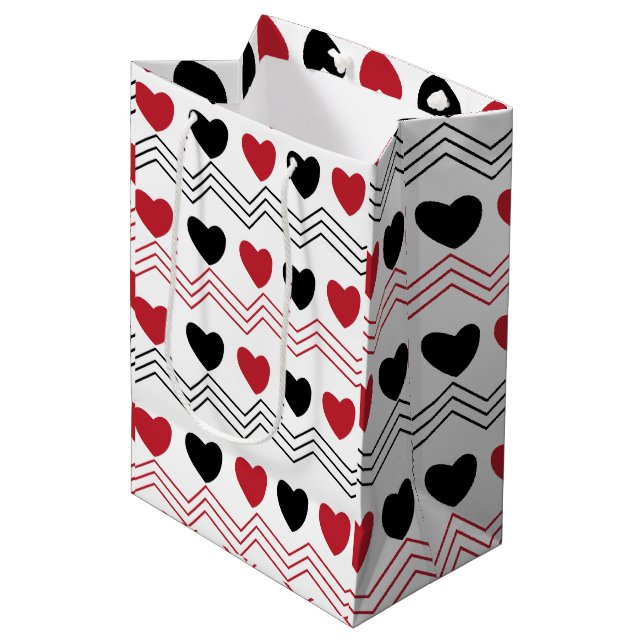 Black Red Hearts Chevron Rand Mönster (Framsidan Vinklad)