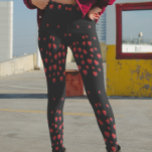 Black Red Hearts Modern Leggings Alla hjärtans dag<br><div class="desc">Den här designen skapades genom digital konst. Små röda hjärtan-spridare skapar den perfekt för Alla hjärtans dag eller när du behöver lite hjärtan på din dag. Det kan vara personlig genom att klicka på anpassningsknappen och lägga till ett namn, initialer eller ord som du föredrar. Man kan till och med...</div>