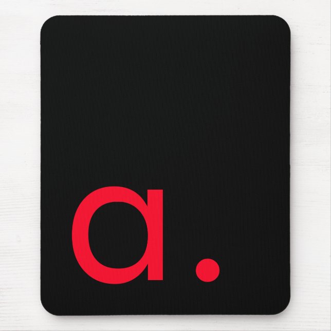 Black Red Monogram Initial Brev Modern Plain Musmatta (Framsidan)