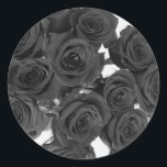 Black Ro Elegant Romantic Bröllop Runt Klistermärke<br><div class="desc">Anpassa med valfri text. Matchande objekt är tillgängliga.</div>