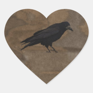 Black Rook British Corvid och Rustic Background Hjärtformat Klistermärke