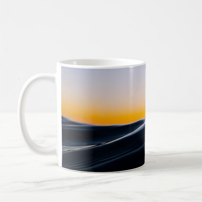 BLACK SAND UNDER ORANGE HIMLAR UNDER SUNSET KAFFEMUGG (Vänster)