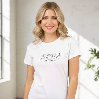 Black Script MOM  Established 20XX  T Shirt