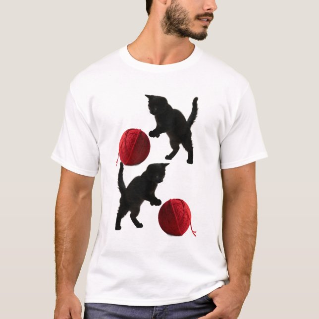 Black Silhouette Kitty, with red wool Ball T Shirt (Framsida)