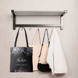 Black silver glitter stoftmonogram initialer tygkasse<br><div class="desc">En svart bakgrund för eleganten. Dekorerad med faux silver glitter droppar,  färgdroppstift. Anpassa och lägg till ditt första namn,  monogram initialer och fullt namn. Namn är skrivet med ett handskript i stil.</div>