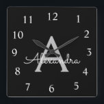 Black Silver Modern Script Girly Monogram Namn Fyrkantig Klocka<br><div class="desc">Silver och Black Script Monogram Namn Clock. Det gör perfekten söt 16-årsjubileum,  bröllop,  möhippa,  årsdag,  babydusch eller bachelorette-fest för någon som glam lyxen och chic stilar i kärlek.</div>