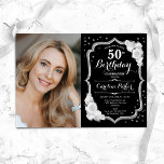 Black Silver White Photo 50:e födelsedagen Inbjudningar<br><div class="desc">Elegant 50-årsinbjudan med ditt foto. Glam svartvit design med faux glitter silver. Funktioner vit ros,  typsnitt för skript och konfiguration. Perfekt för en snyggt vuxen under firande party. Anpassa med dina egna detaljer. Kan anpassas för vilken ålder som helst! Skrivna Zazzle-inbjudningar eller digital utskrivbar mall för omedelbar nedladdning.</div>