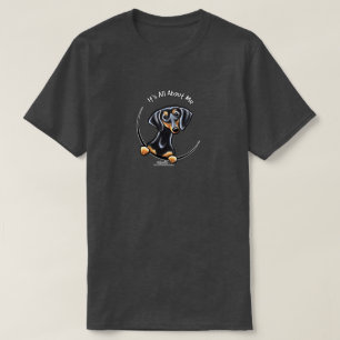 Black Tan Dachshund allt om mig T-Shirt