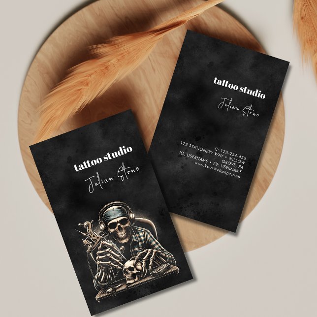 Black tattostudio visitkort (Skapare uppladdad)