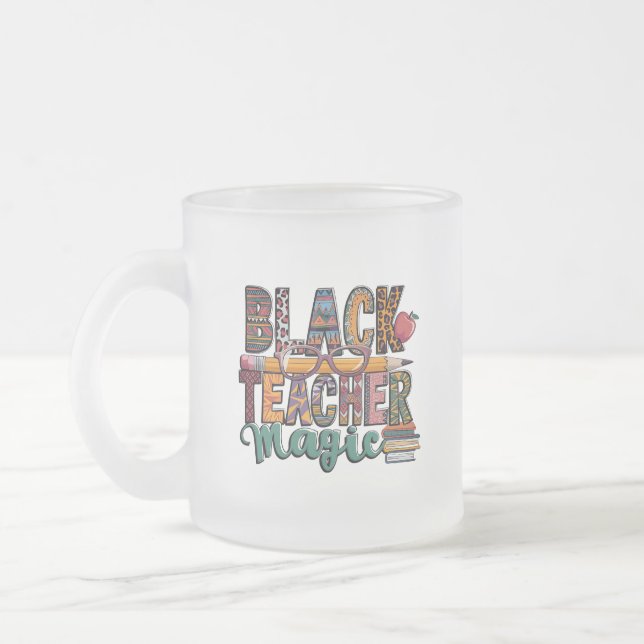 Black Teacher Magic: Sip & Inspire Frostad Glasmugg (Vänster)