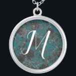 Black Teal Ro Gothic Elegant bröllop Silverpläterat Halsband<br><div class="desc">Elegant teal och svart ro bröllopsinbjudning är vackra med ett mörk gothic bröllop utseende. Perfekt för möhippan stationär med den här vackra designen!</div>