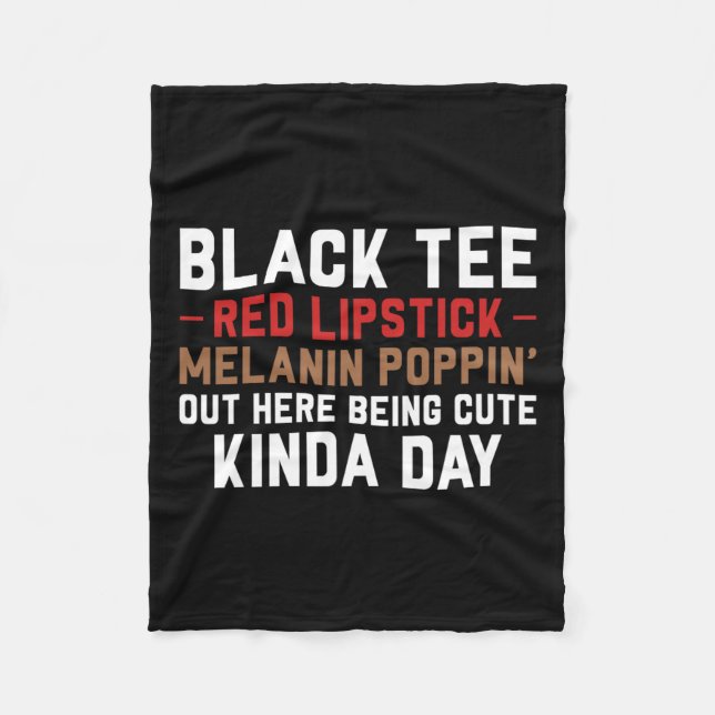 Black Tee Red Lipstick Melanin Brown Skin Black Hi Fleecefilt (Framsidan)