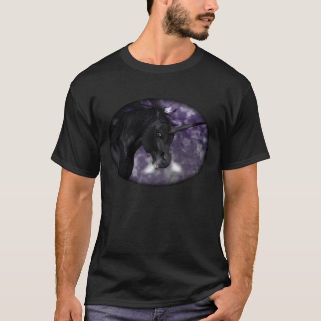 Black Unicorn Tee Shirt (Framsida)
