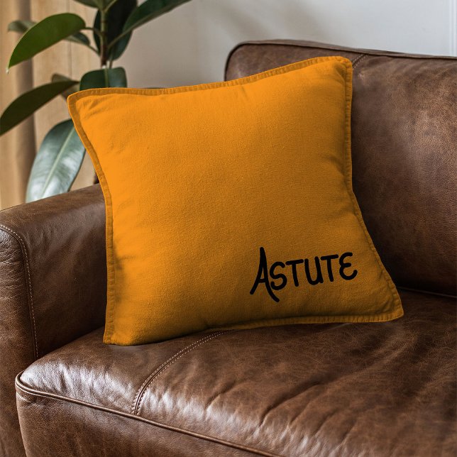 Black unique Hand Lettered Vocabulary Astute Kudde (Skapare uppladdad)