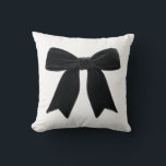 Black Velvet Bow Elegant Posh Trendig Kudde<br><div class="desc">Black Velvet Bow Elegant Posh Trendig Pillow.</div>