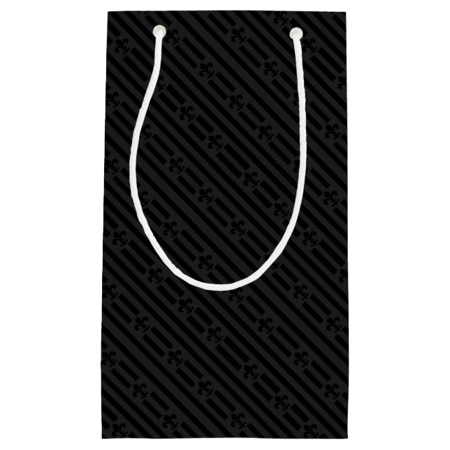 Black Velvet Fleur de Lis (Framsidan)