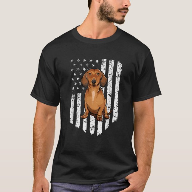 Black White American Flagga Brown Dachshund 4:e av T Shirt (Framsida)