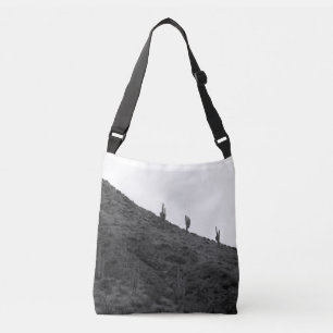 Black & White Arizona Hillside med Saguaro Tote Axelväska