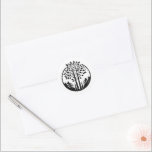 Black & White Aspen Tree Wedding Runt Klistermärke<br><div class="desc">A pop of black aspens compliments this beautiful outdoorsy set or invites you already have! If you need further assistance customizing this design,  please send us a message,  we are happy to help.</div>