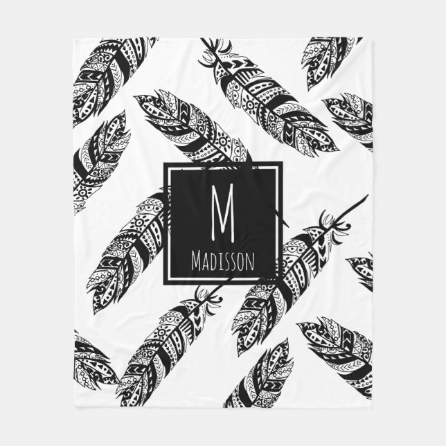 Black & White Boho Tribal Feathers - Personlig Fleecefilt (Framsidan)