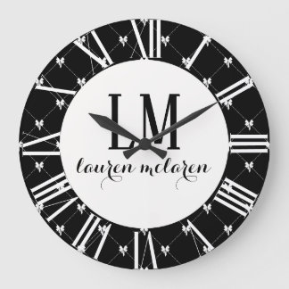 Black & White Bow Monogram Stor Klocka