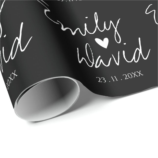 Black White Bride & Groom Namn Bröllop Presentpapper (Rullad Hörn)