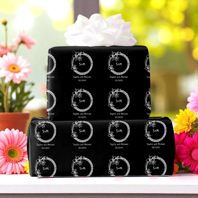 Black White Bröllop Monogram Presentpapper (Skapare uppladdad)