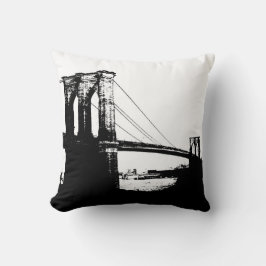 Black & White Brooklyn Bridge New York City Pillow Kudde
