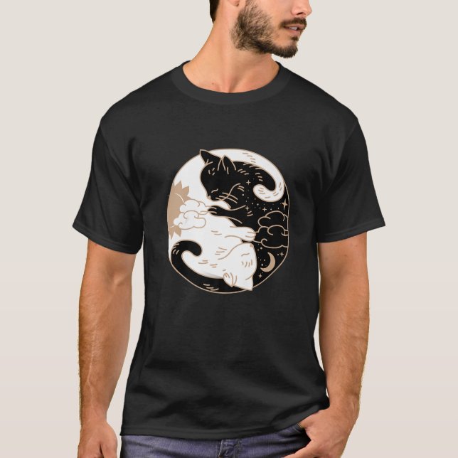 Black White Cat Yin och Yang Cat Gift T Shirt (Framsida)