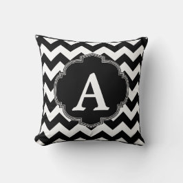 Black White Chevron Monogram Kudde