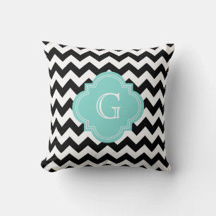 Black White Chevron Zig-Zag Turcos Monogram Kudde