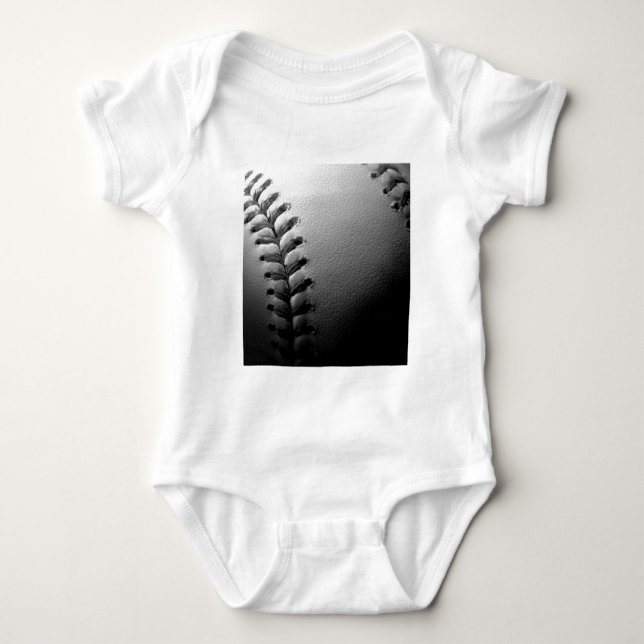 Black & White Close Baseball Tee (Framsida)