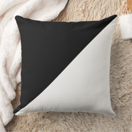 Black White Elegance Kudde
