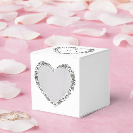 Black & White Floral Heart Wedding Favor Box Presentaskar