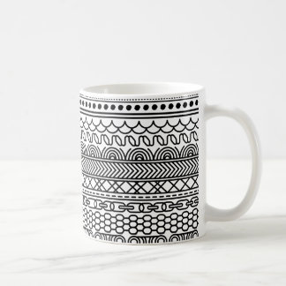 Black & White Geometric Border Sampler Pattern Kaffemugg
