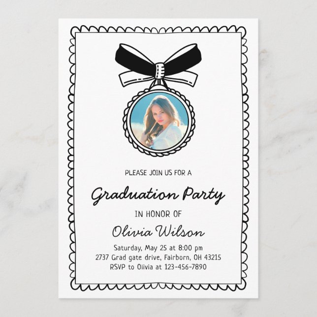 Black & White Hand Drawn Bow Graduation Party Inbjudningar (Framsida)