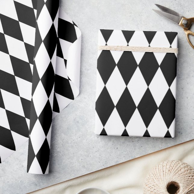 Black White Harlequin Diamonds Mönster Design Presentpapper (Skapare uppladdad)
